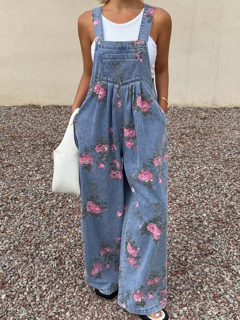 Blue Boho Women's Denim Pleated Wide-Leg Floral Jumpsuit - Picture 4 of 7